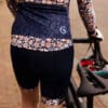 achterzijde-fietsshirt-luipaardprint-dames