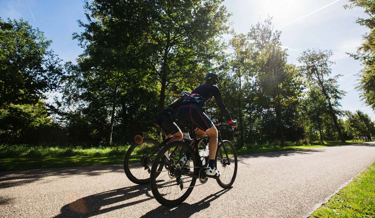 exclusieve-fietskleding-dames-ingeklikt