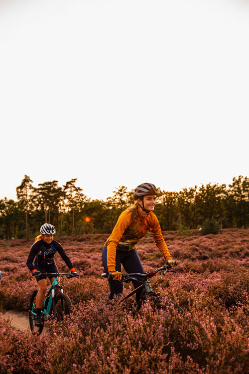 voelen Geleend Verhandeling Fietskleding dames? Bestel mooie wieleroutfits bij Ingeklikt!