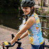 mouwloos-dames-fietsshirt-lichtblauw