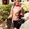 mouwloos-dames-fietsshirt-met-gele-witte-en-roze-bloemen